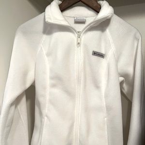 White Fleece Columbia zip-up jacket